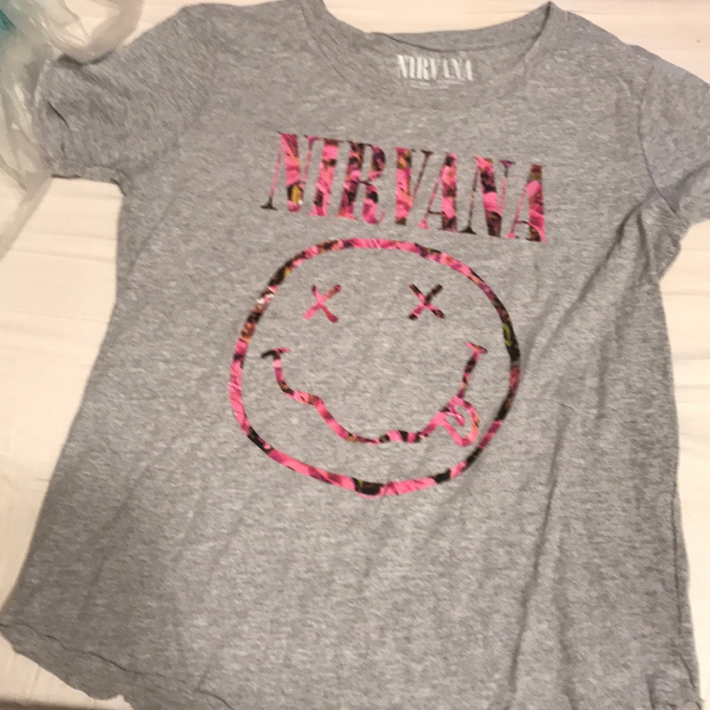 Niravana Band Tee